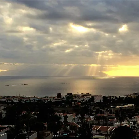 Ocean View San Eugenio Apartman *