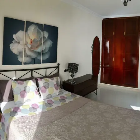 Ocean View San Eugenio Apartman