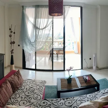 Ocean View San Eugenio Apartman *